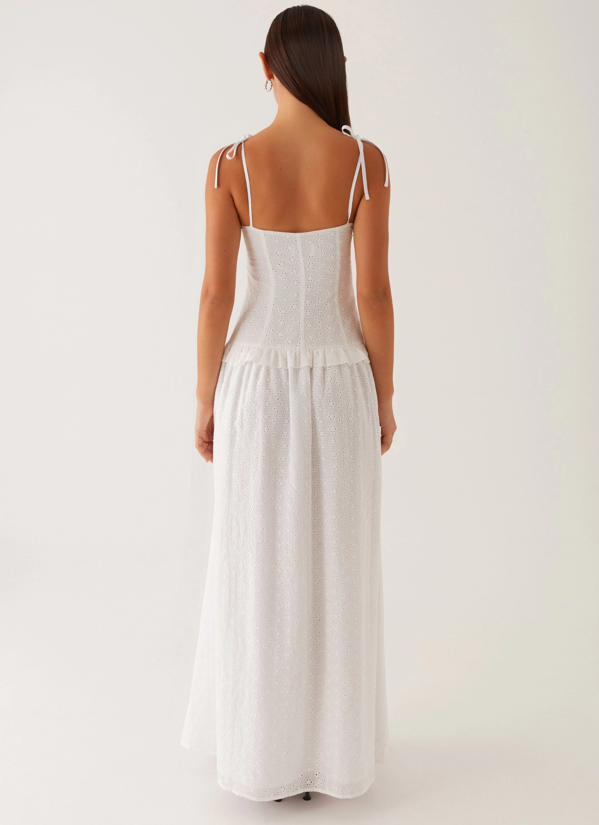 Reveria Twist Maxi Dress - Ivory Chic Energy
