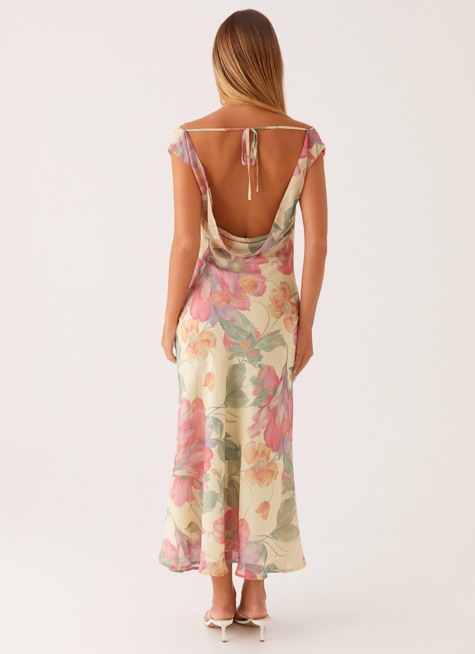 Versatile Layer Wear Natural Fit Role Model Maxi Dress - Yellow Peony