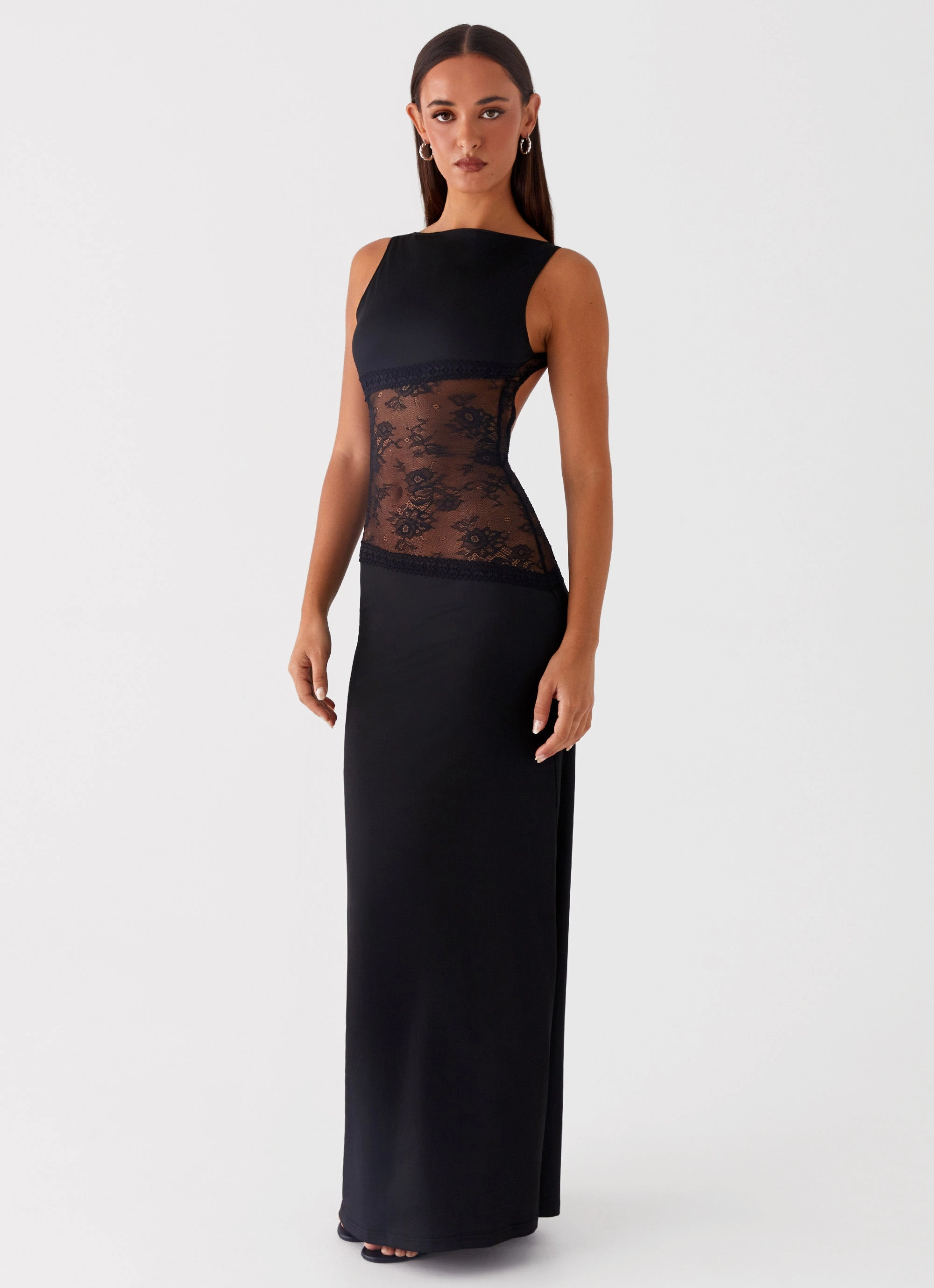 Lucinda Maxi Dress - Black relaxed elegance