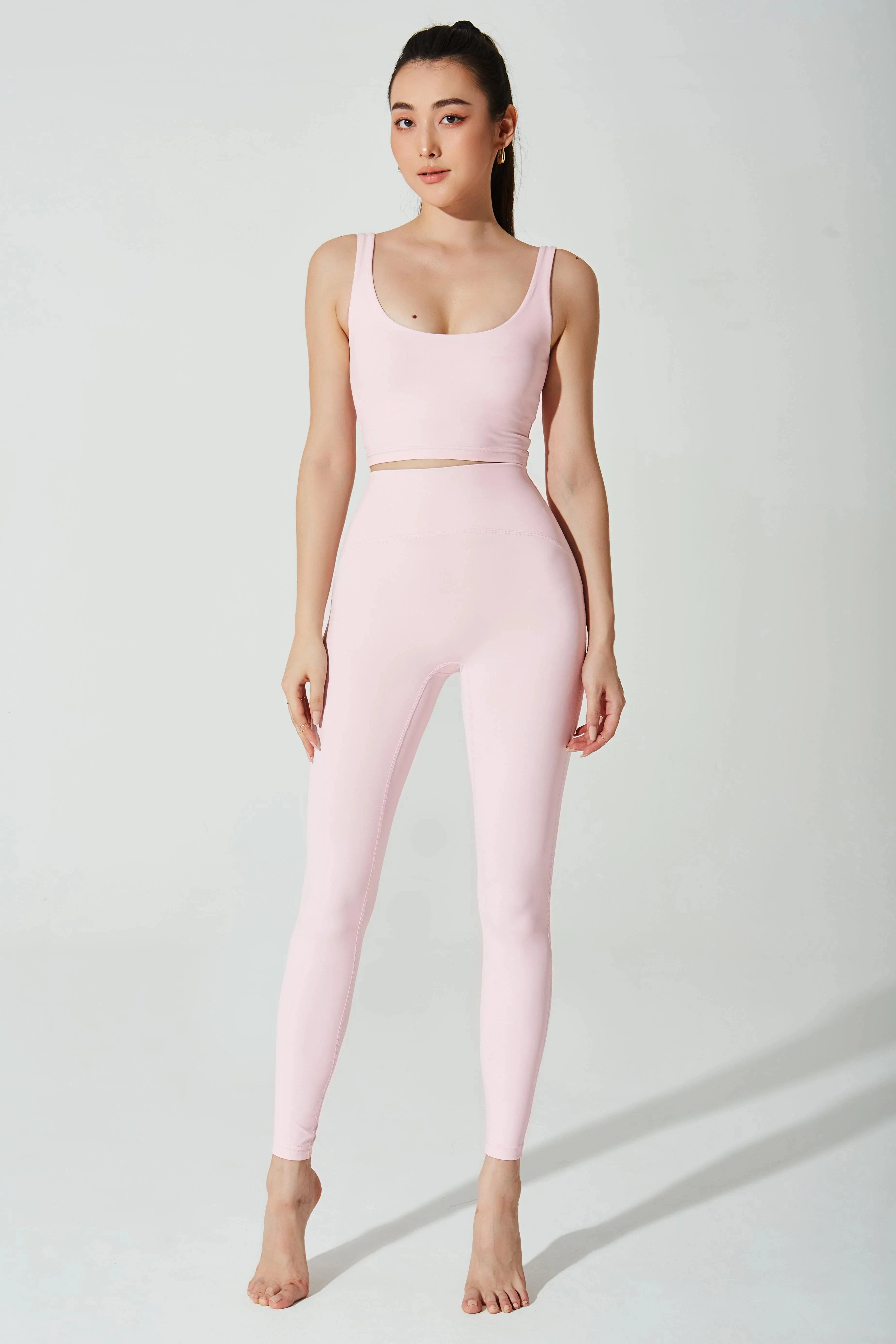 Allied - compatible Taylor Cropped Tank - Blush