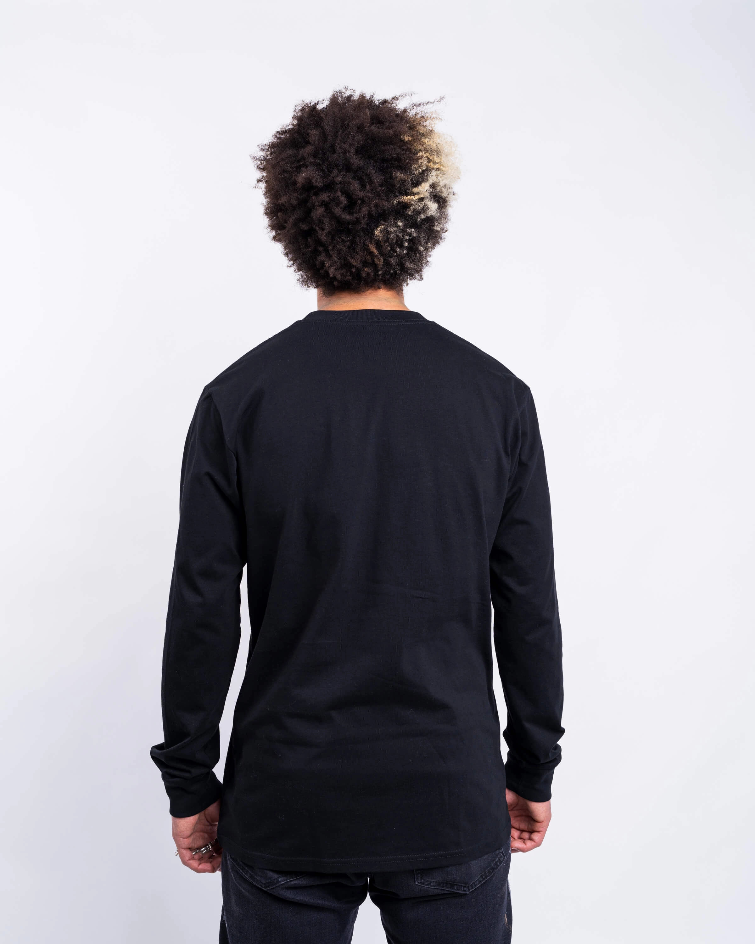 oversized but not shapeless Raw Hem Finish Signature Long Sleeve - Black