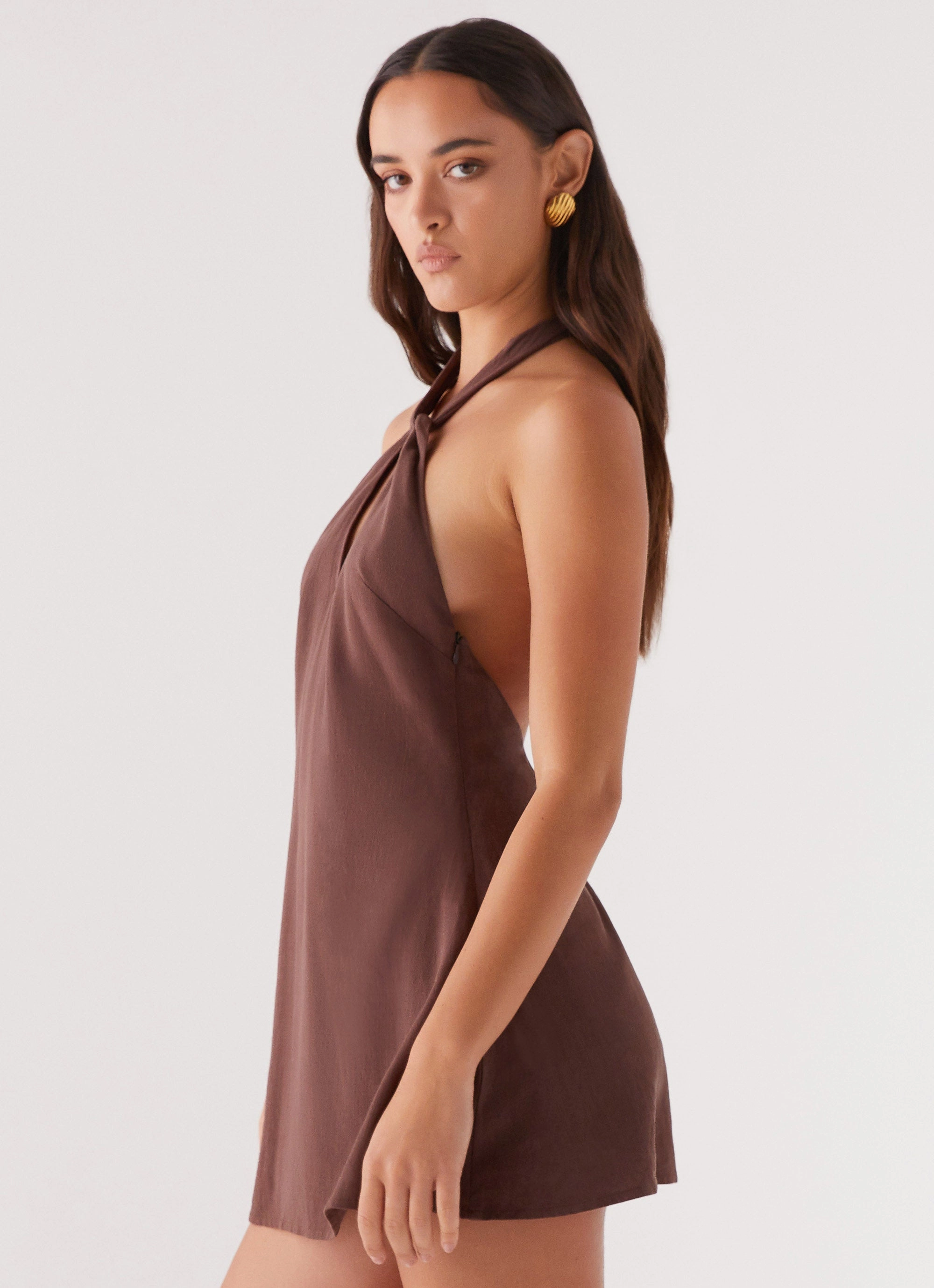 Fine Texture Quick Outfit Counting Stars Linen Halterneck Dress - Chocolate