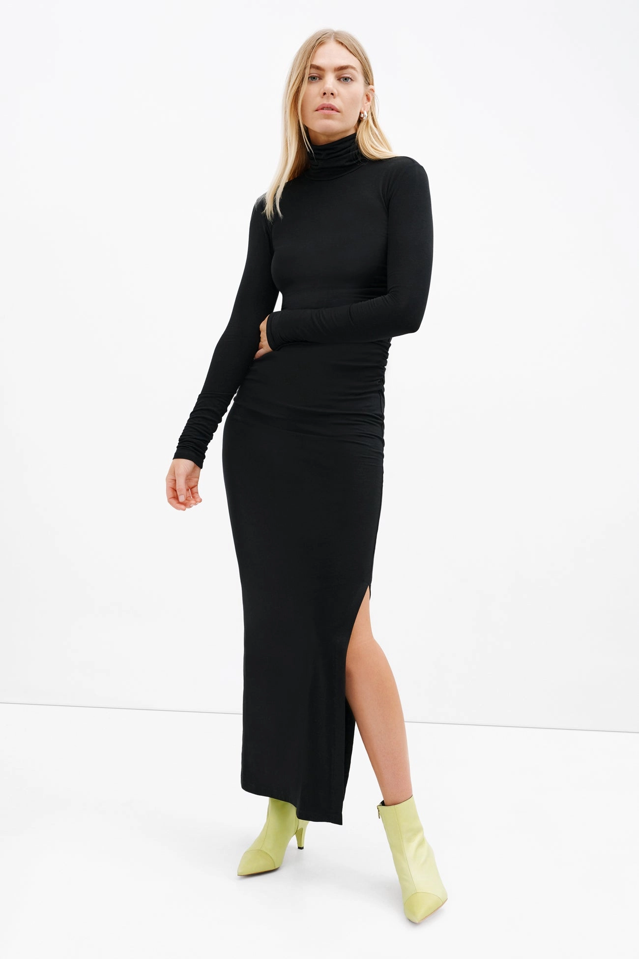 Baxter Turtleneck Dress Relaxed Layers Minimalist Look