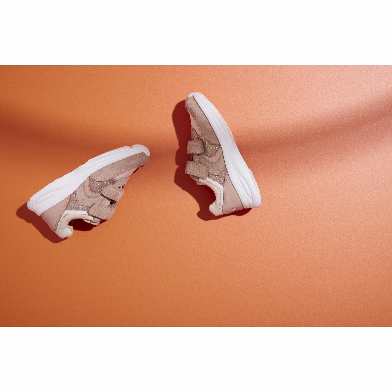 Bisgaard Blush Glitter Yuki Glitter Velcro Shoe Adaptive design Orthotic Friendly Footbed