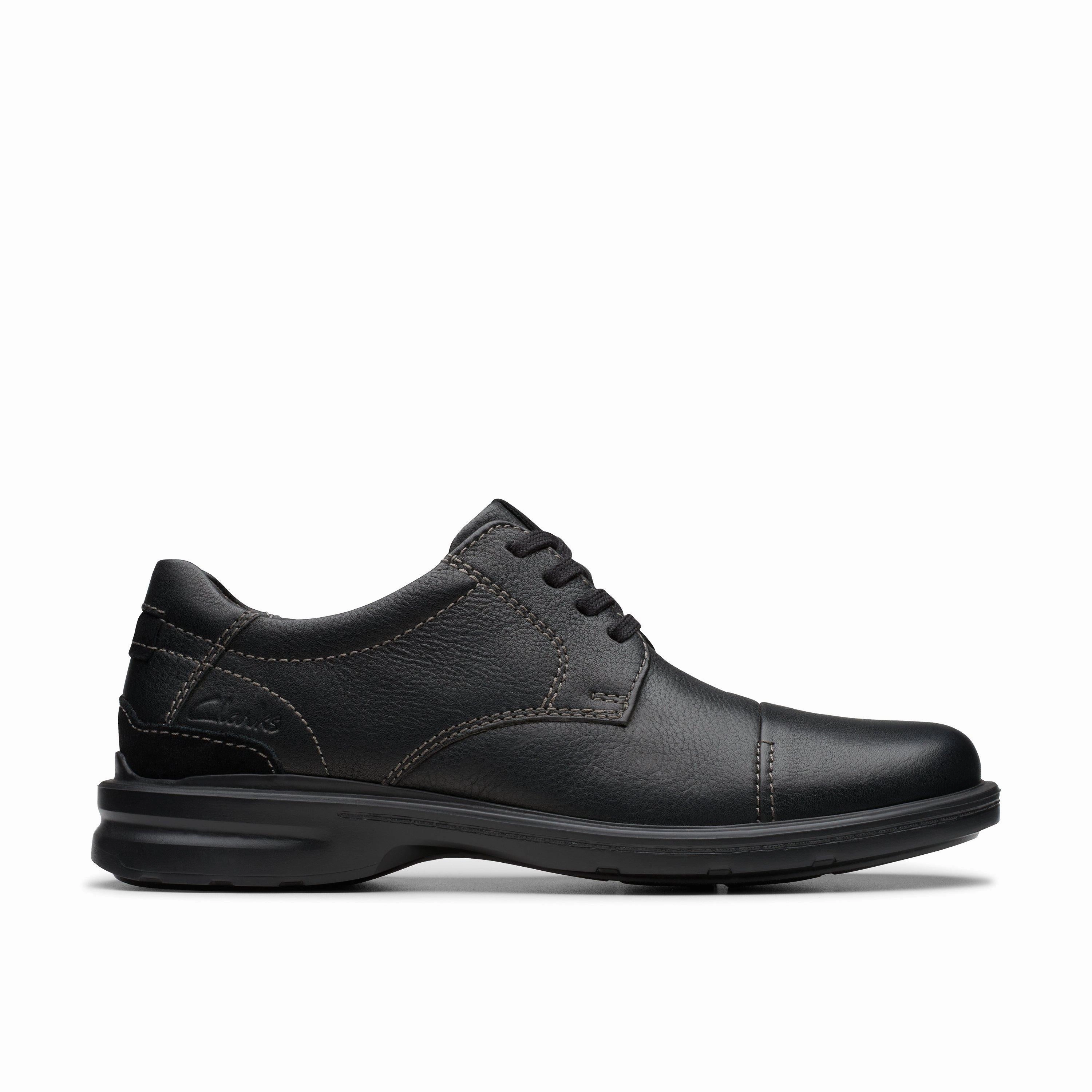 Clarks Gessler Cap in Black Leather Prestige Circle
