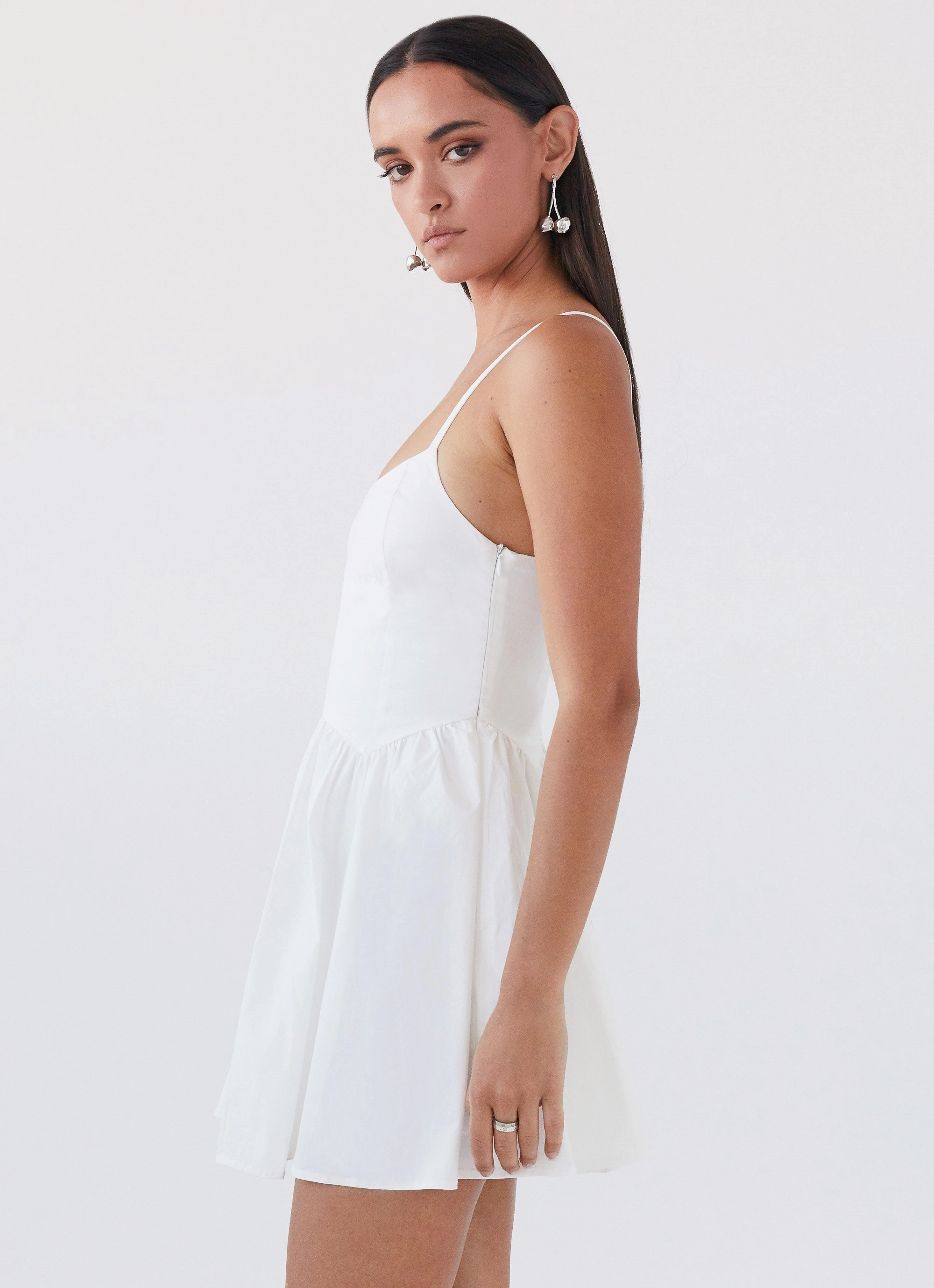 Tesoro Mio Mini Dress - White Formed Look Stylish Layer