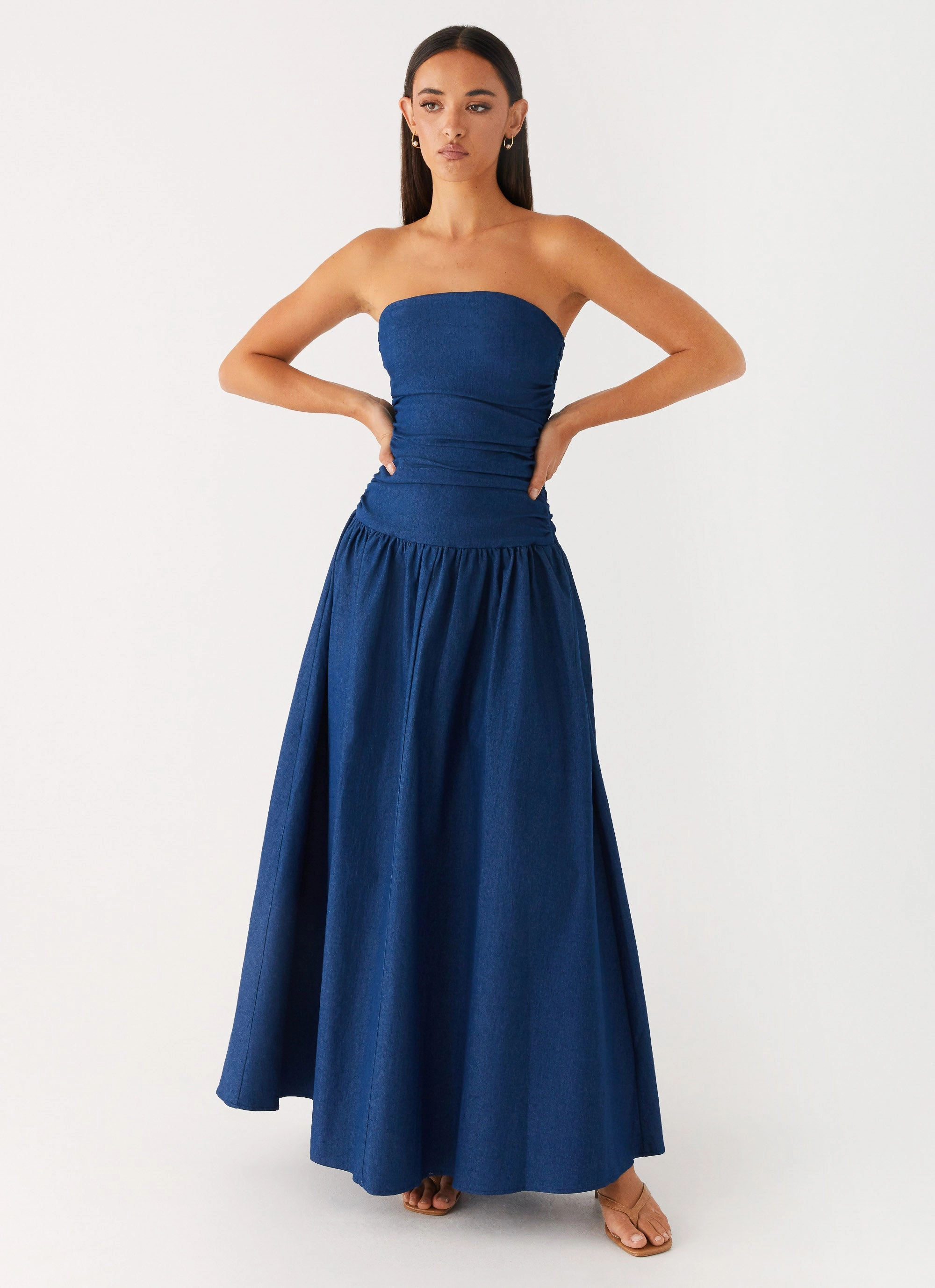 Outfit Core Carmel Denim Maxi Dress - Indigo
