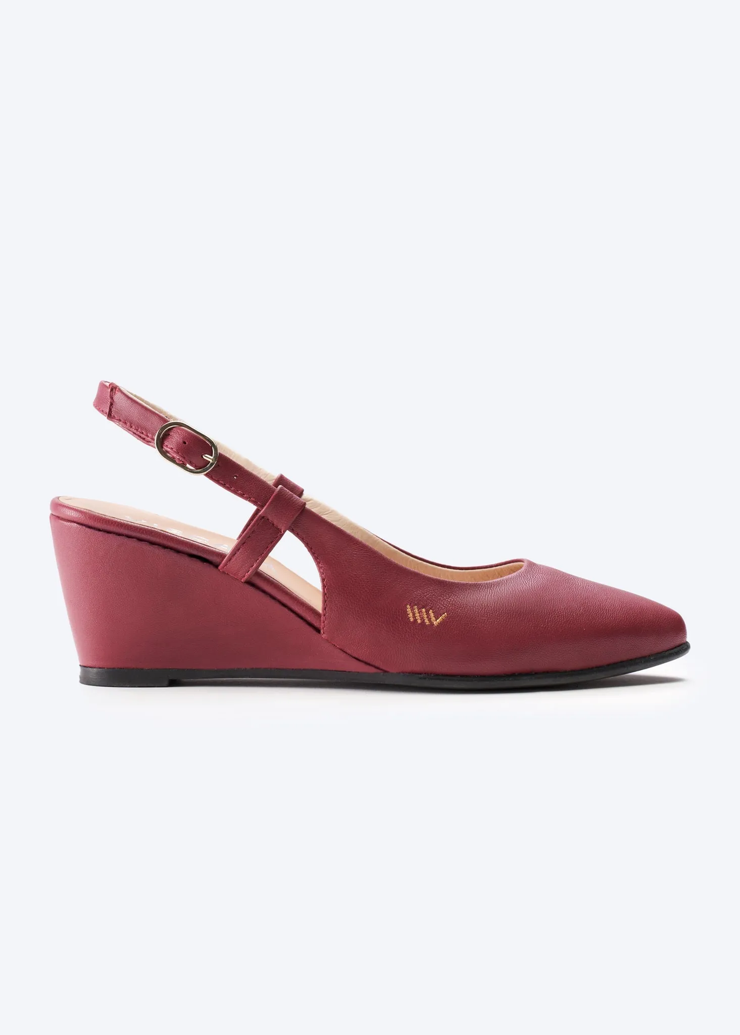 Tivoli Leather Wedges Quick Dry Strap Material Flexible Flats