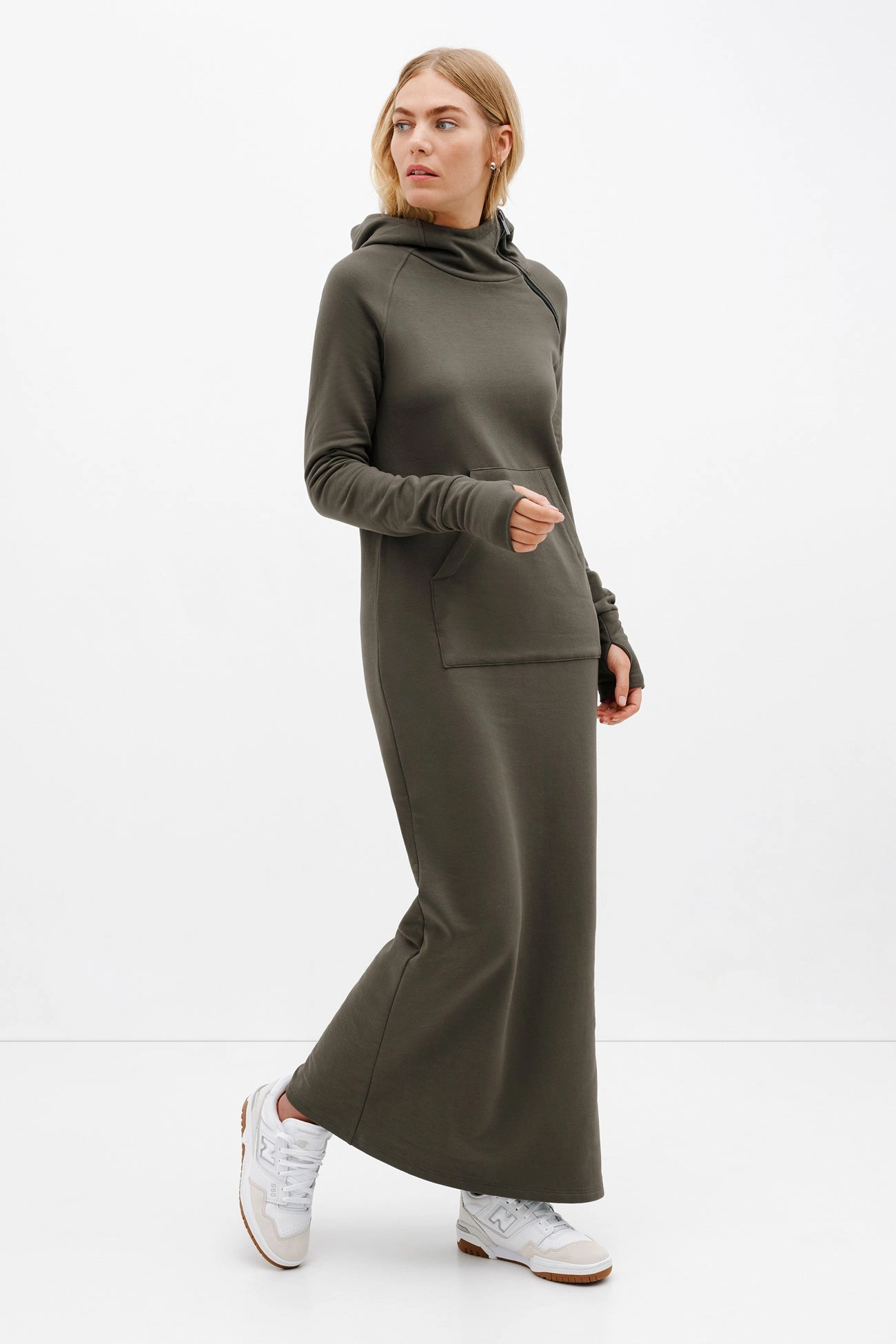 Charming Fit Tompkins Sweatshirt Dress