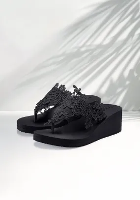 Clean Fit Lightweight Design LASCANA Women's Lace Detail Wedge Sandals