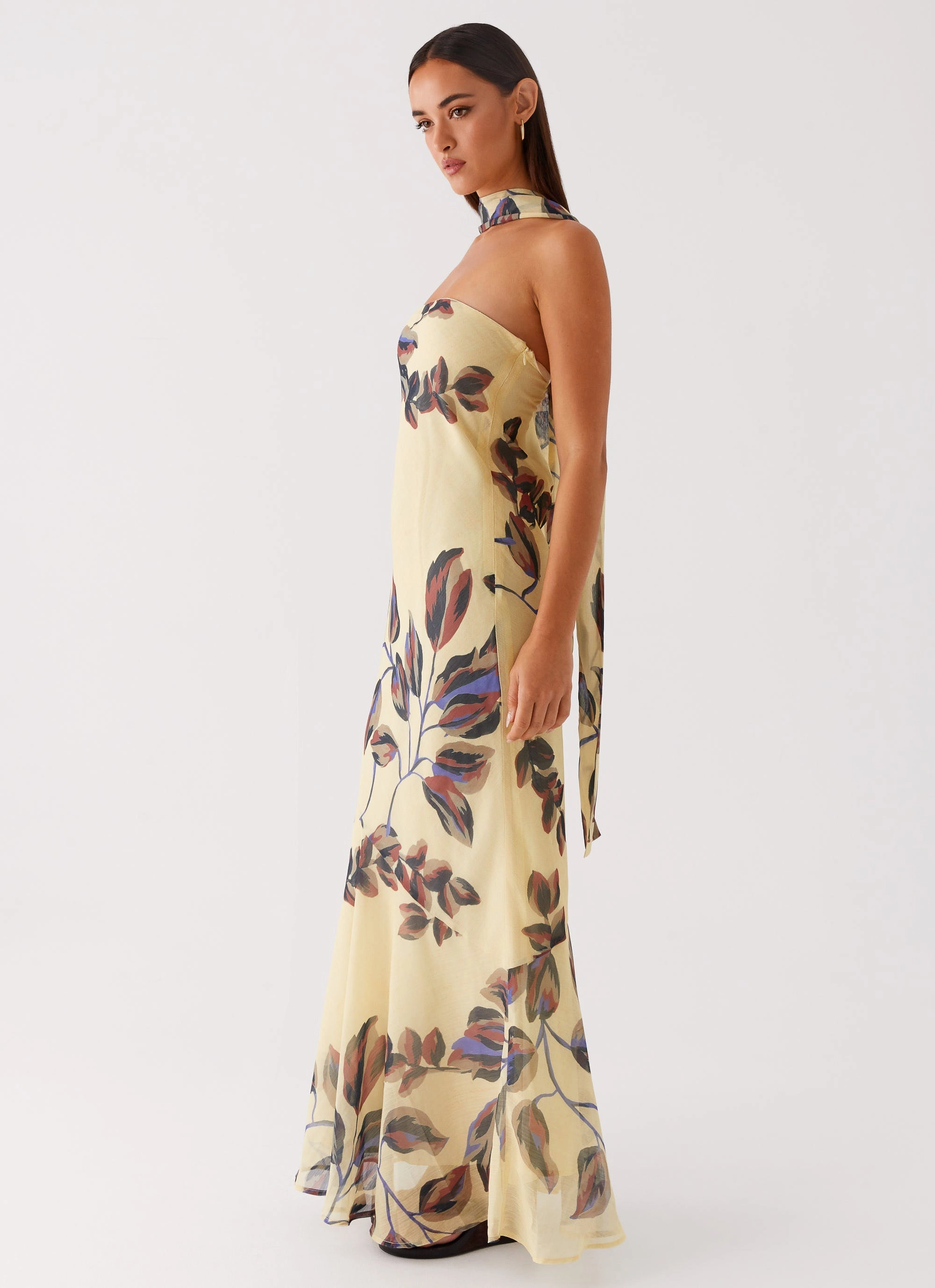 Minimal Aesthetic Under The Pagoda Maxi Dress - Buttercream Leaf Print