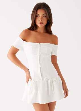 Chic Fit Relaxed Waist Fit Penny Mini Dress - White