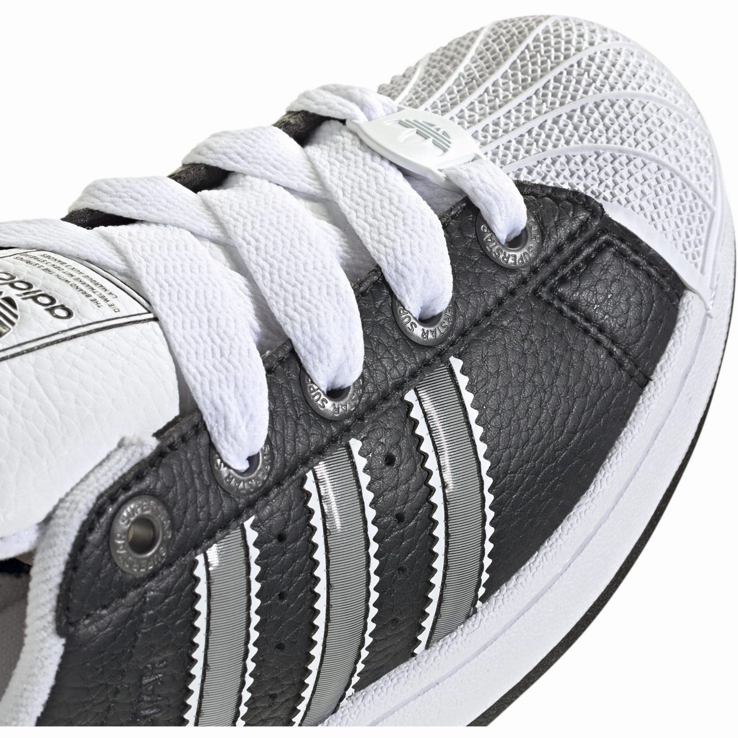 Street Vibe adidas Originals Core Black/Matte Silver/Ftwr White Superstar Ii J Sneakers
