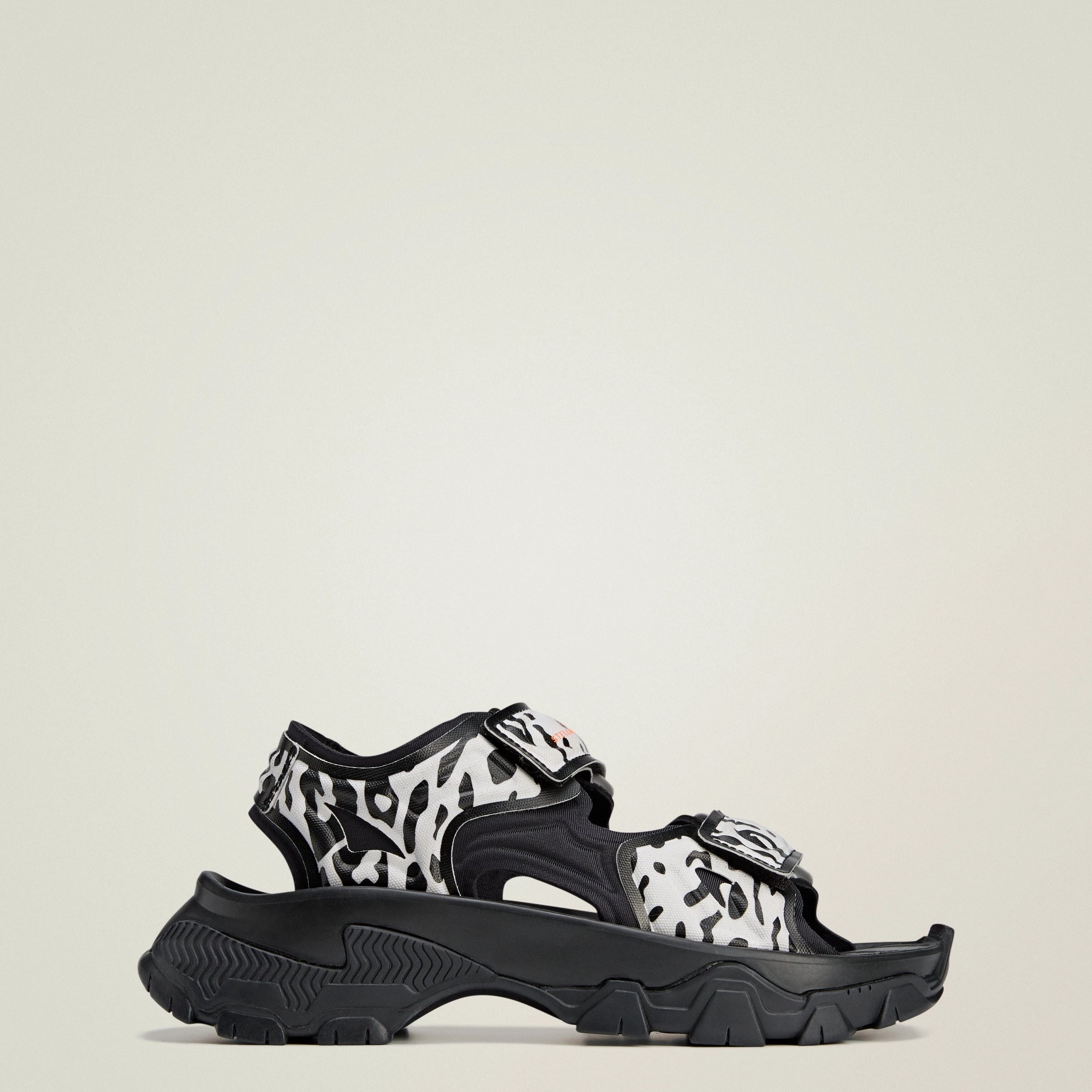 Women's adidas adidas by Stella McCartney Hika Outdoor Sandals Cozy Sandal