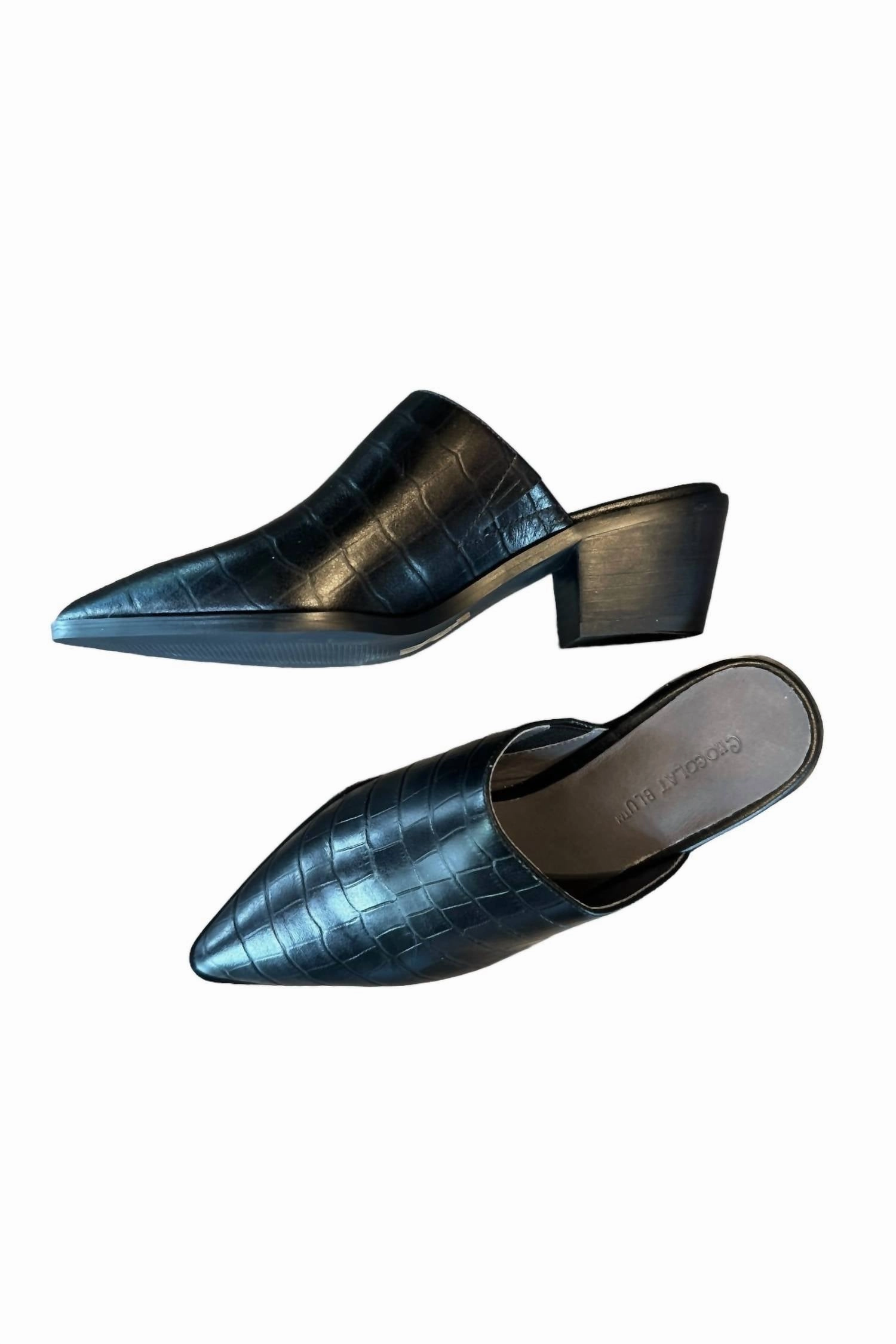 Waterproof Material Flexible Construction Women's Cellia Embossed Croc In Black