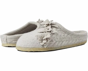 Women's Charisma Clogs In Light Gray Faux Leather Elastic Collar