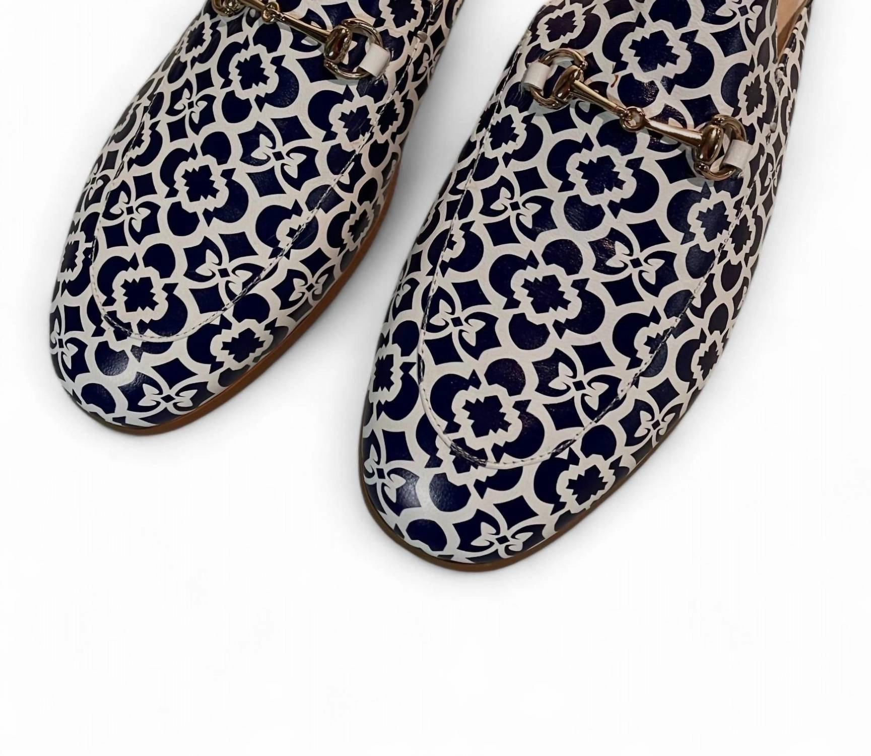 Women's Printed Mules In Blue And White Beach Slip Comfort