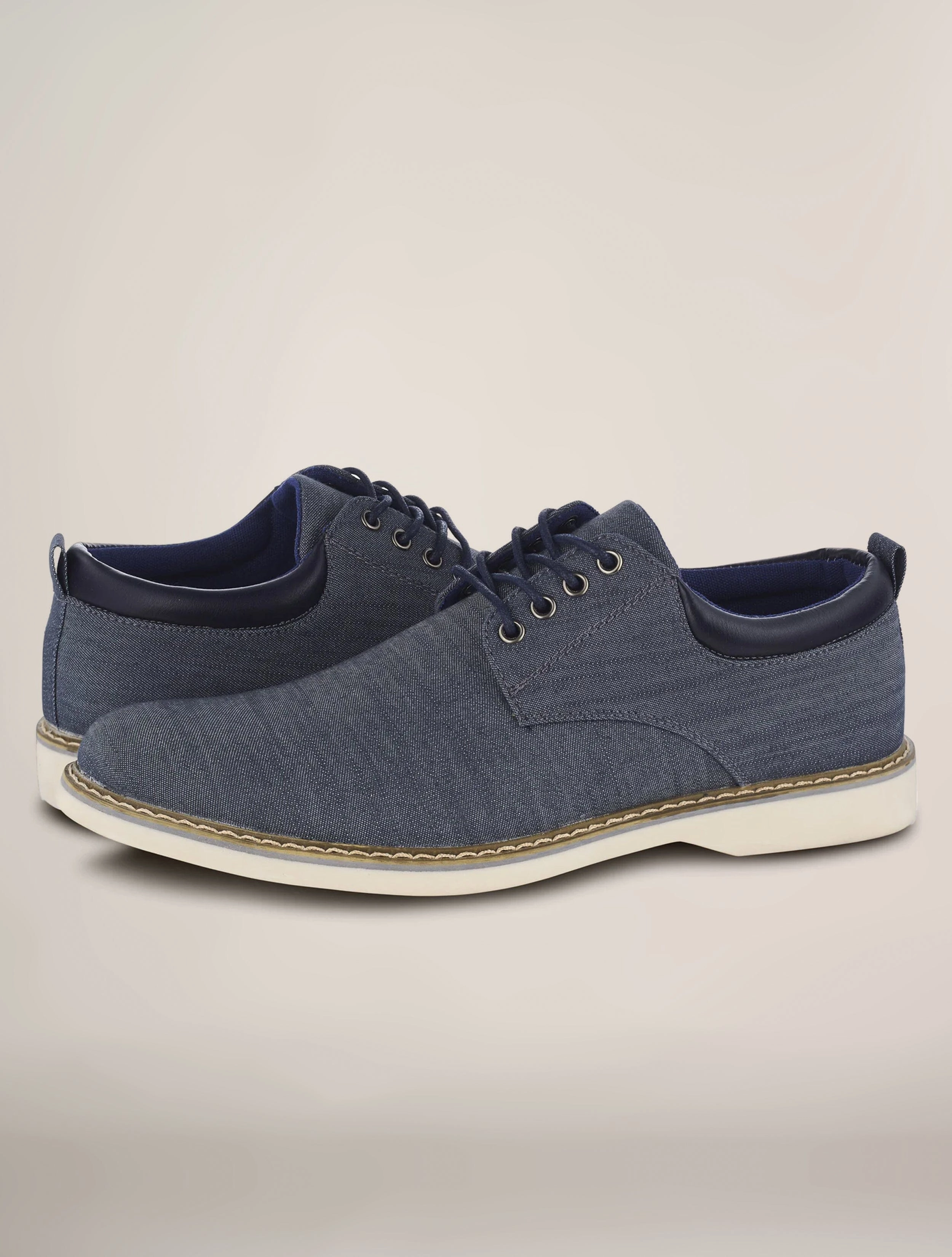 Refined Cut Men's Chambray Oxford Shoes