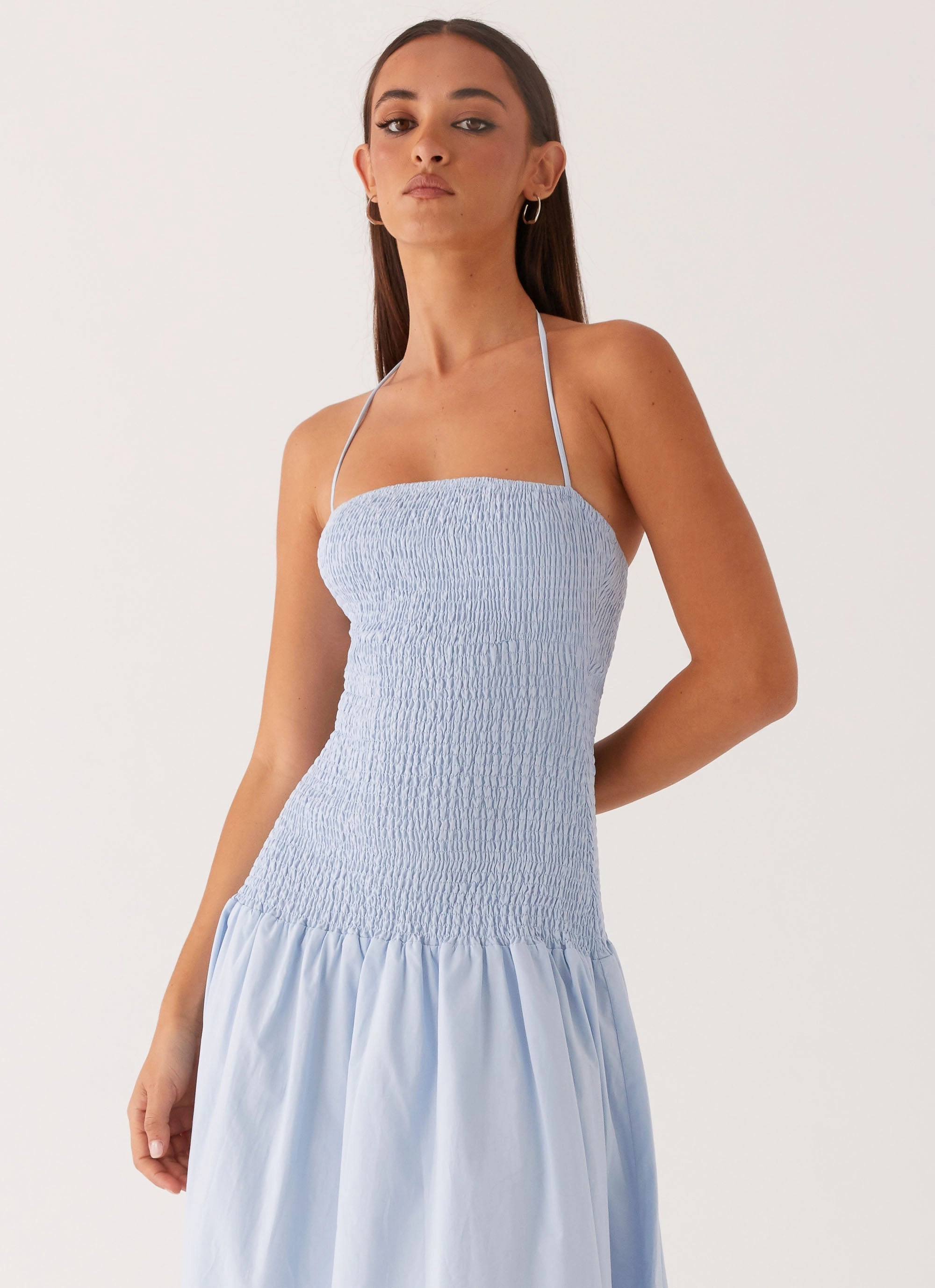 Zahra Maxi Dress - Blue Shine Soft Mood Look