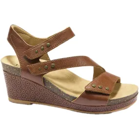 Foam Cushioning Women's Giselle Leather With Embossed Wedge Sandal In Cognac